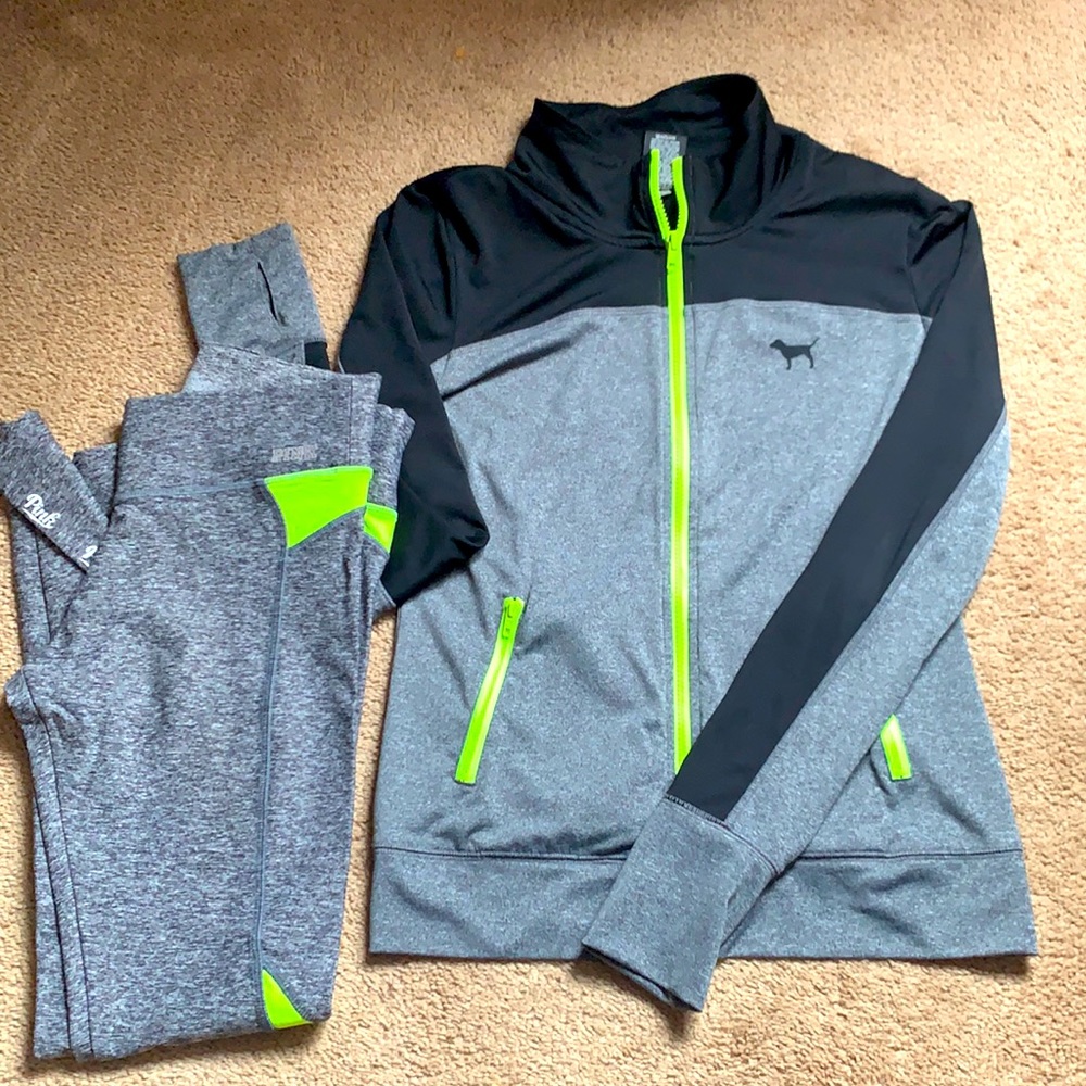 Full zip up -Crew